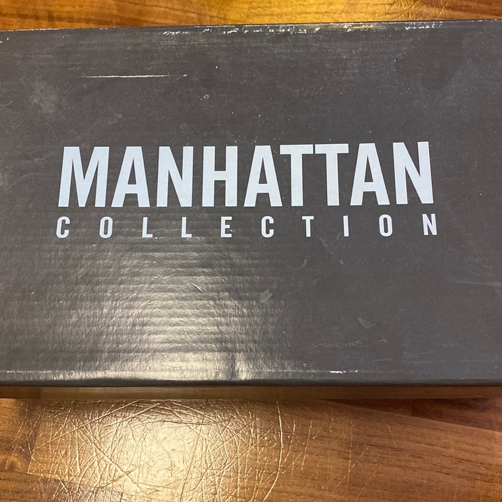 Manhattan collection dress shoe
